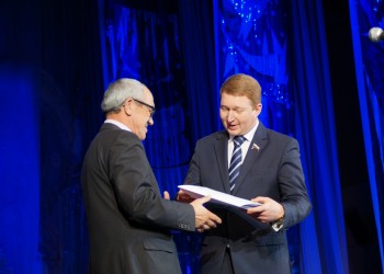 Поздравление ветеранов ПАО 
