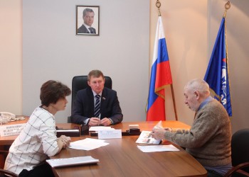 Приемы граждан в Череповце, Вологде и Устье