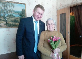 Поздравление ветерана с Международным женским днем